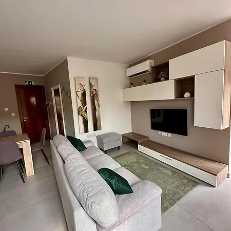 Dome Penthouse Apartment Mosta