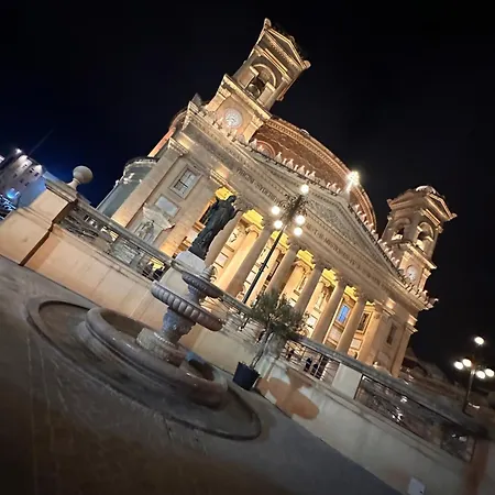 Dome Penthouse * Mosta