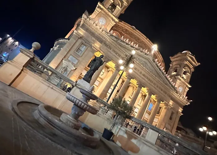 Dome Penthouse * Mosta